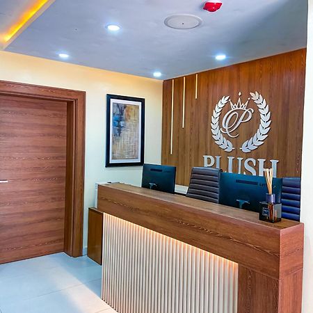 Plush Hotel,아부자 외부 사진